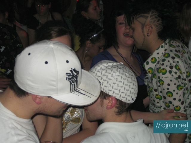 img 048.jpg