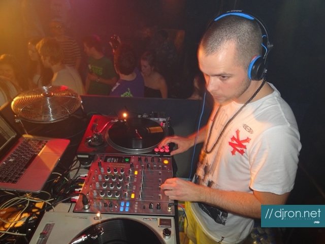 DSC01384.jpg