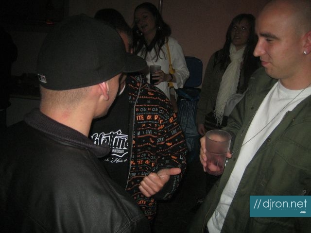 img 098.jpg