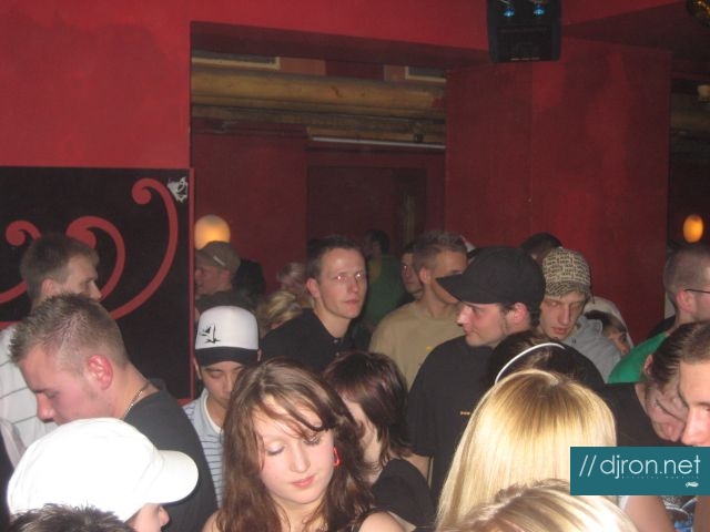 img 049.jpg