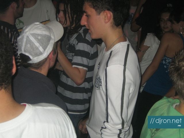 img 030.jpg