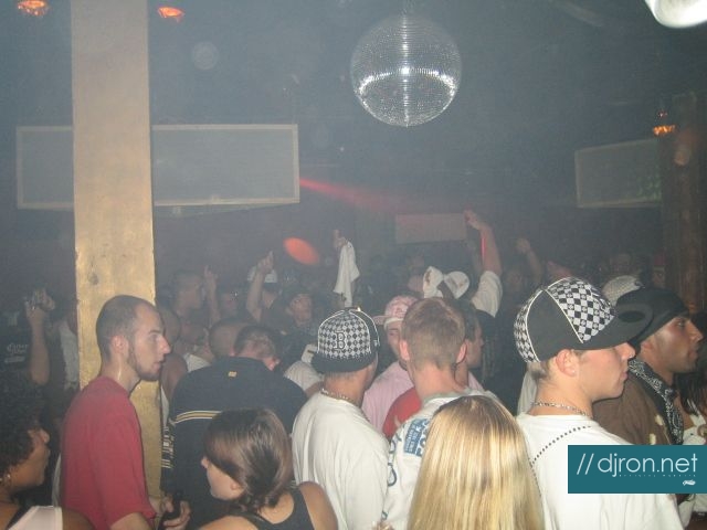 img 125.jpg