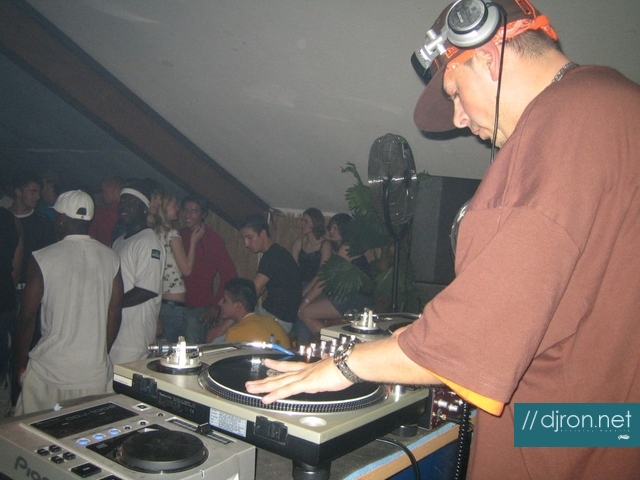 img 033.jpg