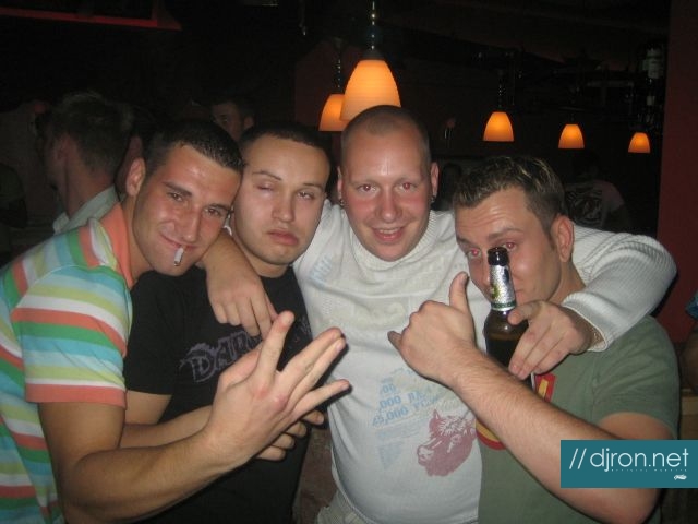 img 064.jpg