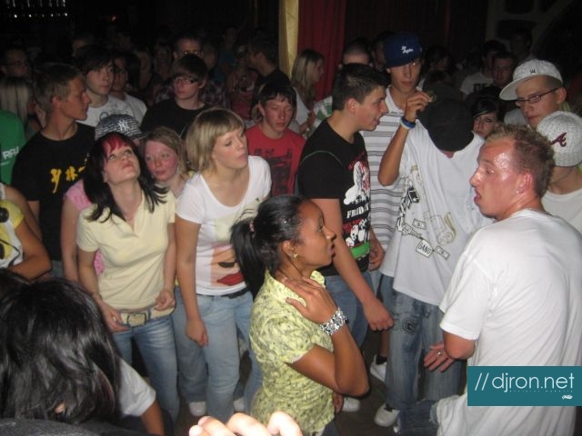 img 128.jpg
