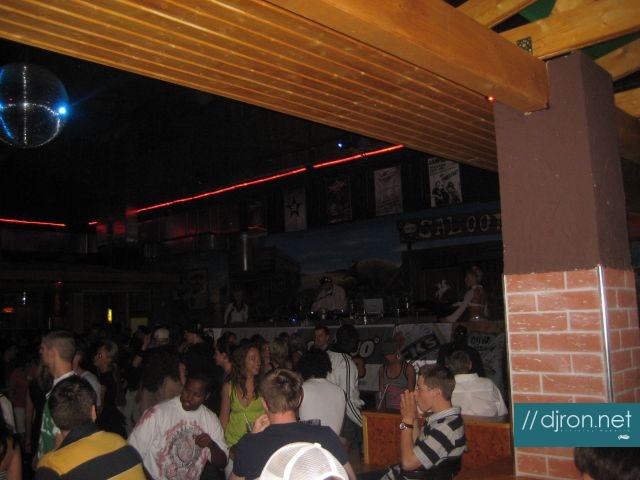 img 084.jpg