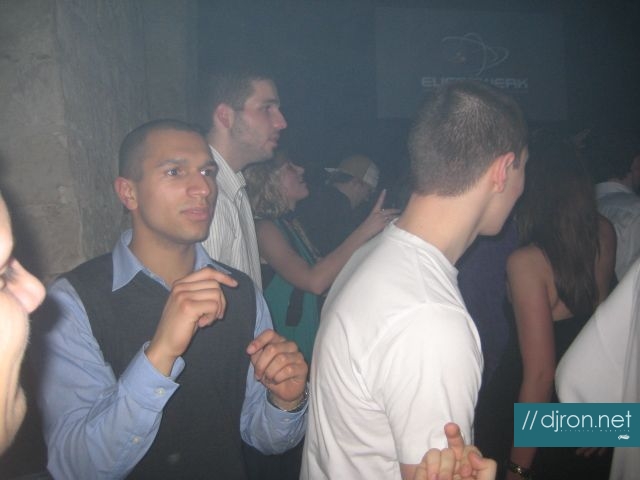 img 101.jpg