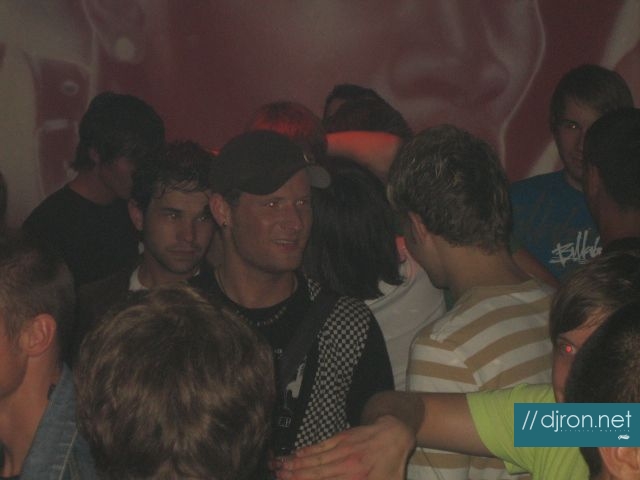 img 122.jpg