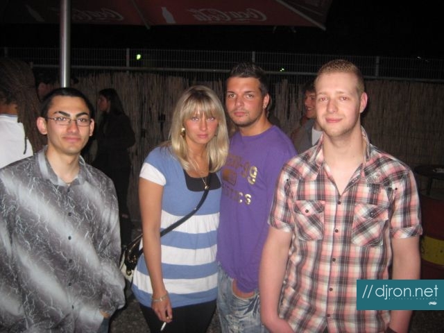img 139.jpg