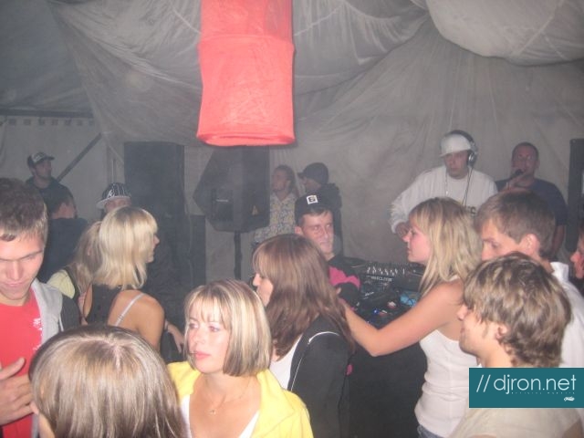 img 049.jpg