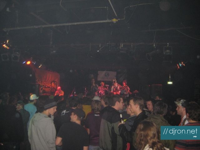 img 033.jpg