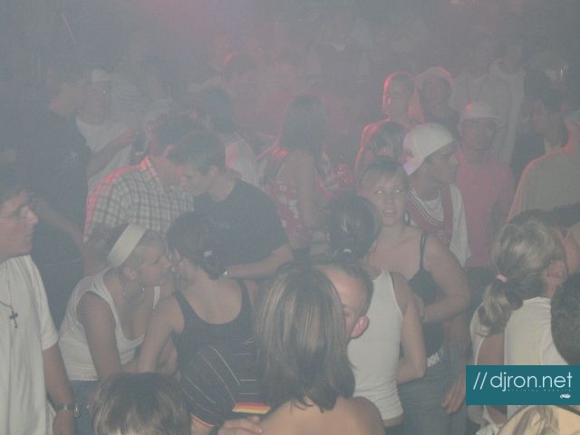 img 070.jpg