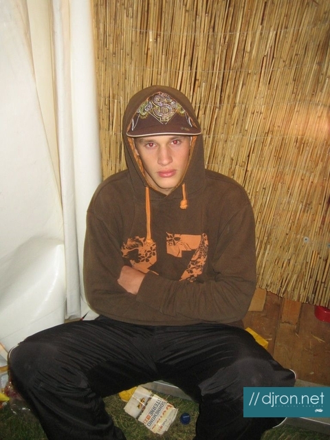 img 052.jpg
