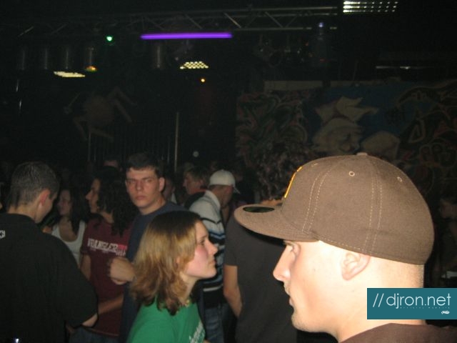 img 100.jpg