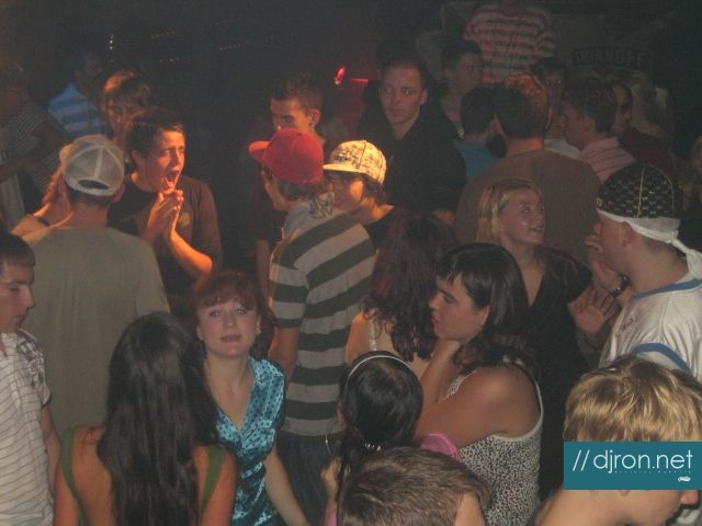 img 030.jpg