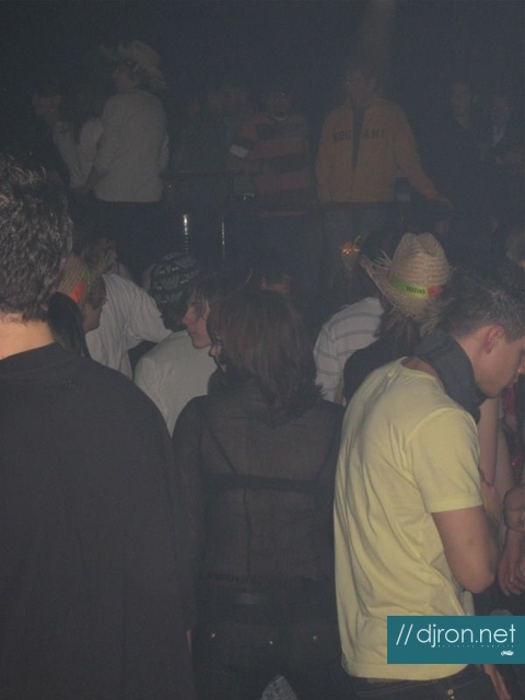 img 051.jpg