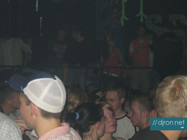 img 050.jpg