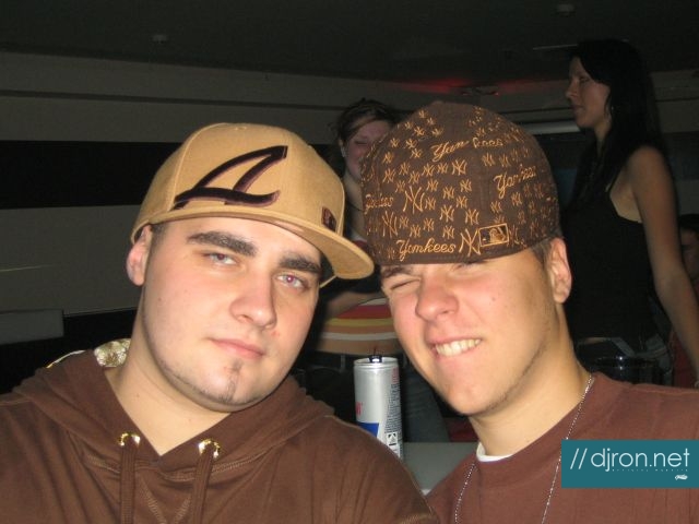 img 385.jpg