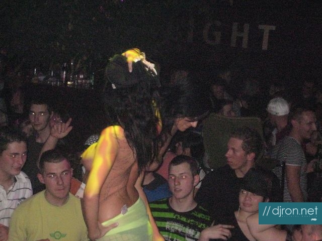 img 032.jpg