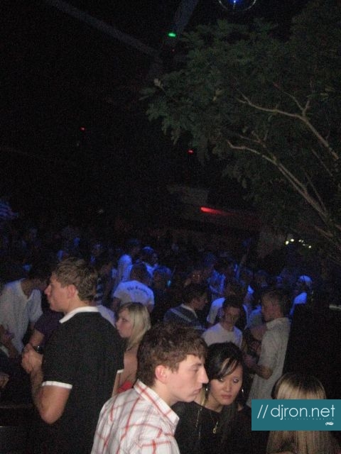 img 050.jpg