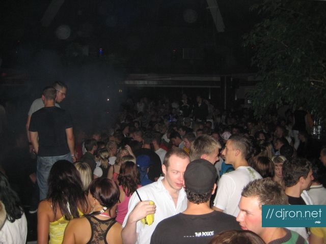 img 050.jpg