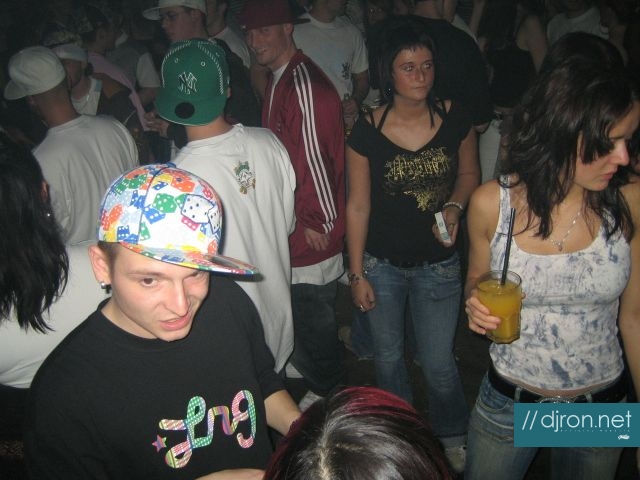 img 061.jpg
