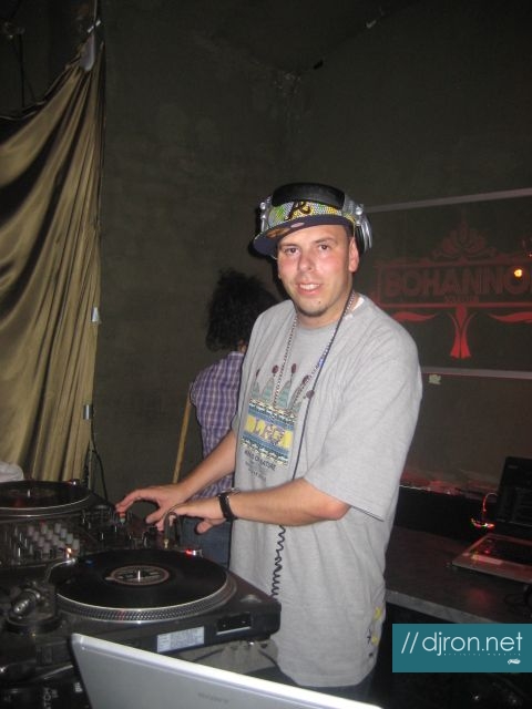 img 011.jpg