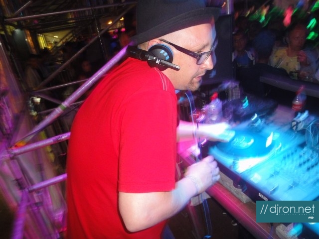 DSC05895.jpg