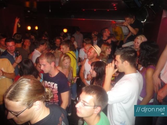 DSC08055.jpg
