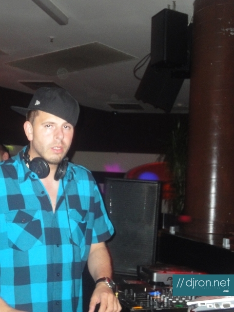 DSC08079.jpg