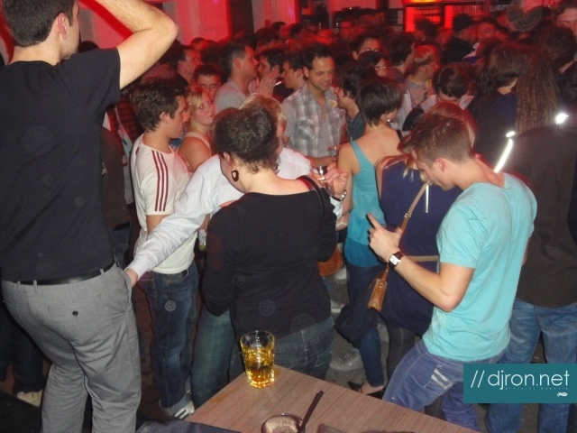 DSC04595.jpg