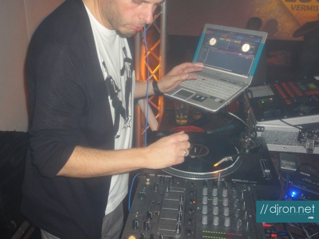 DSC05704.jpg